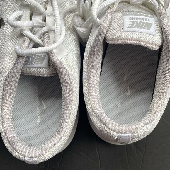 Nike In Season Tr 7 Shoes Womens 11 White Metallic Silver Training 909009-100 - Picture 9 of 10